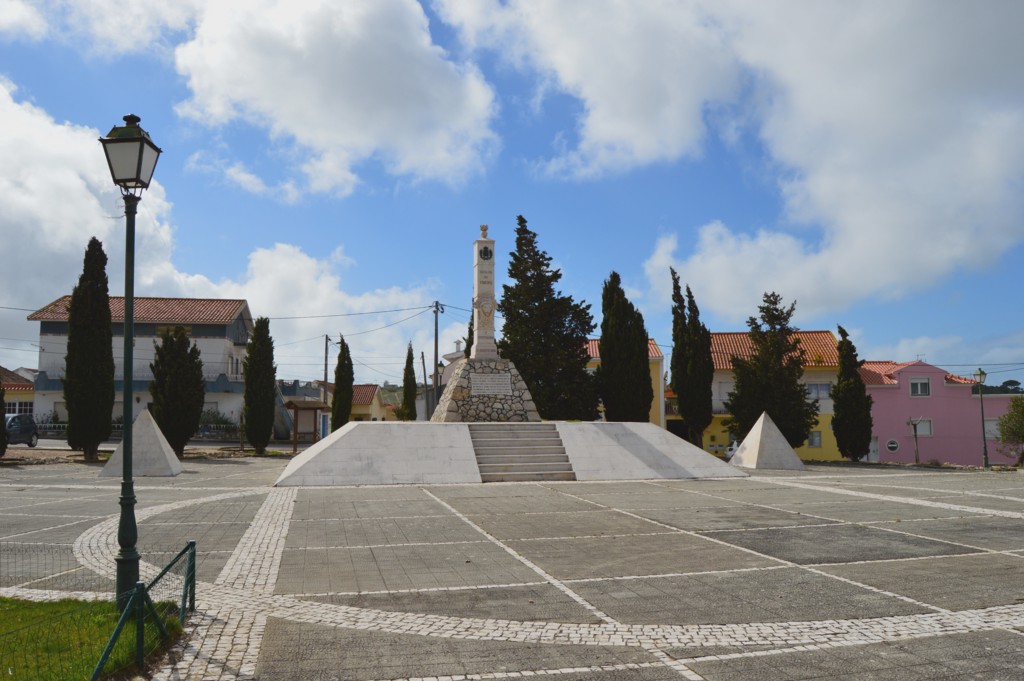 MONUMENTO COMEMORATIVO DO 1.º CENTENÁRIO DA BATALHA DO VIMEIRO